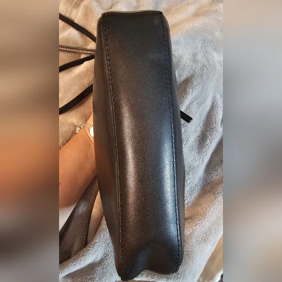 Marc Jacobs Hands Off Alex Black Leather Crossbody EUC - Picture 12 of 16